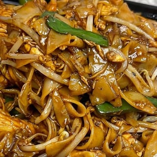 Drunken Noodle