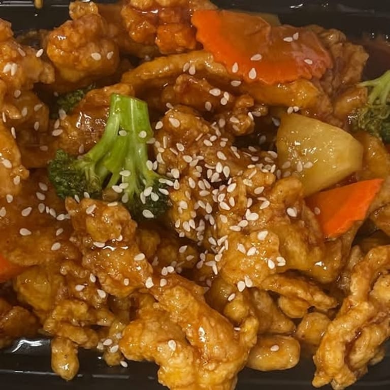 Savor Your Lunch with Us
